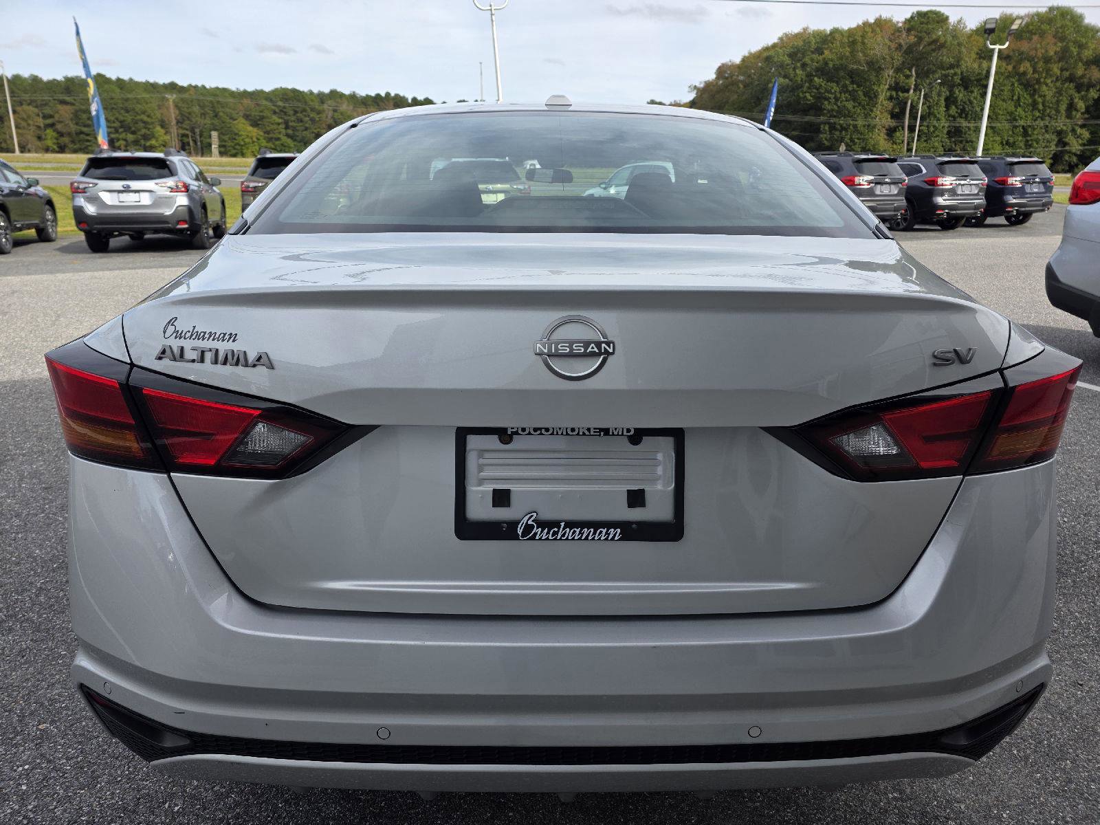 Used 2024 Nissan Altima 2.5 SV image 6