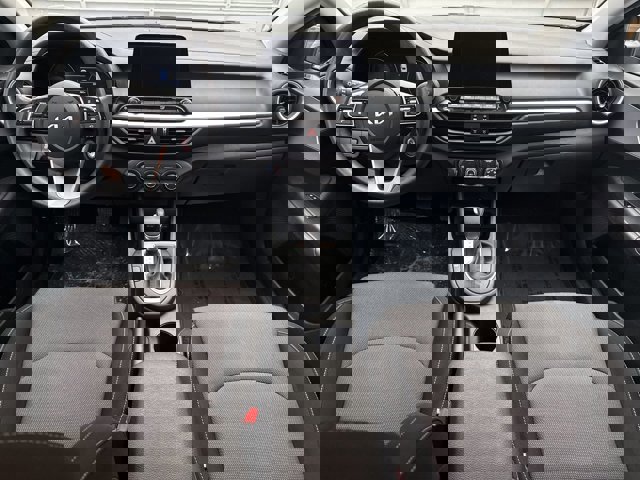 Used 2023 Kia Forte LXS image 14