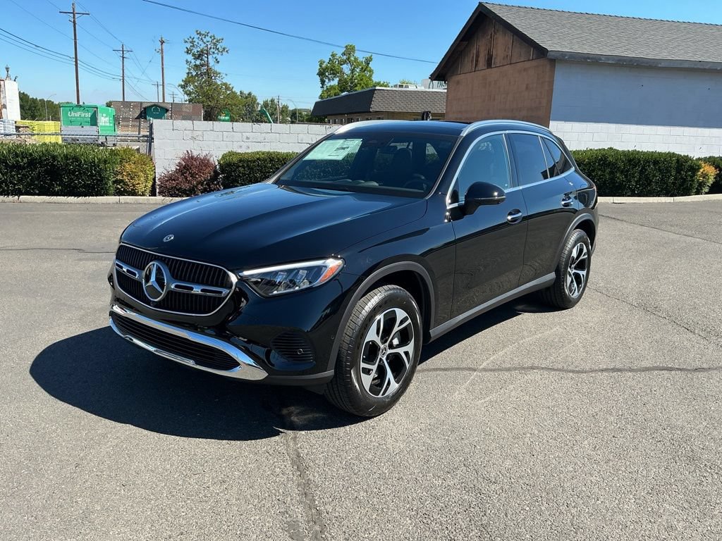 New 2026 Mercedes-Benz GLC 350e 4MATIC 360° Tour