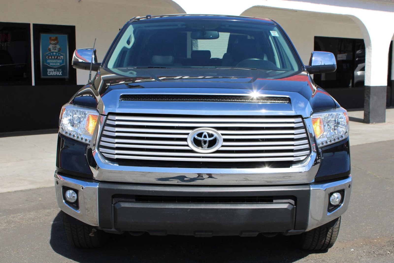 Used 2016 Toyota Tundra Limited w/ Limited Premium Package image 8