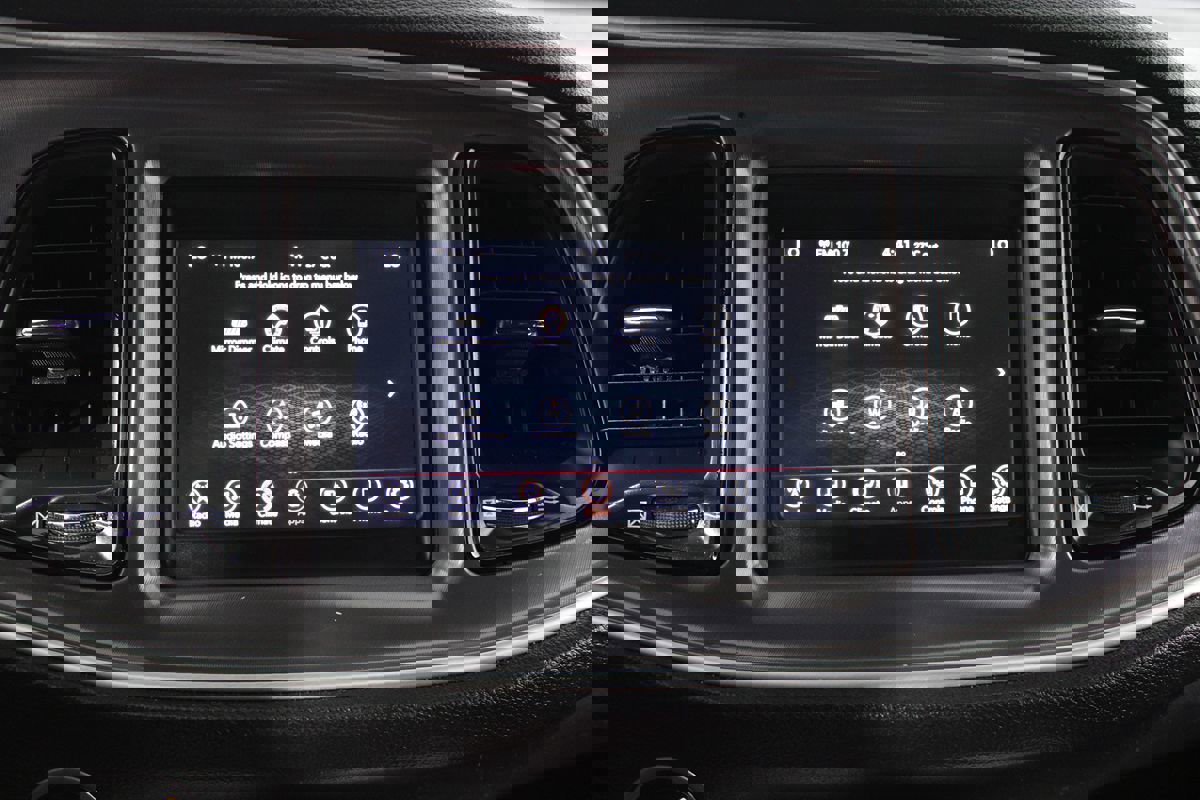 Used 2021 Dodge Challenger R/T image 17