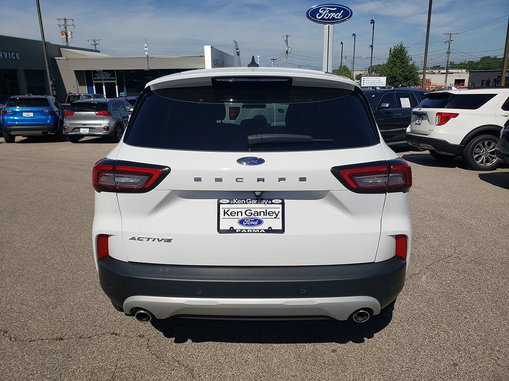 Certified 2023 Ford Escape Active w/ Tech Pack #2 FWD image 6