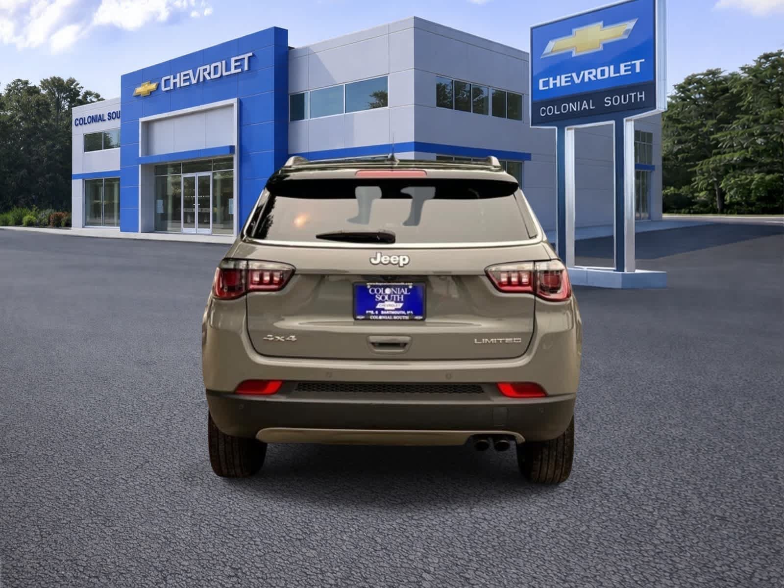 Used 2022 Jeep Compass Limited AWD/4WD image 5