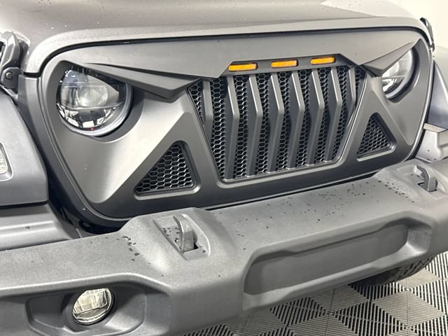 Used 2024 Jeep Wrangler Unlimited Sport AWD/4WD image 12