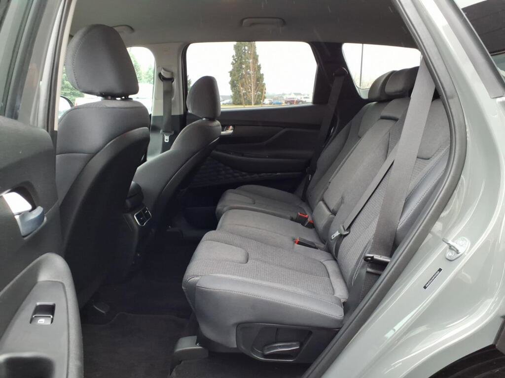 Used 2023 Hyundai Santa Fe SEL image 12