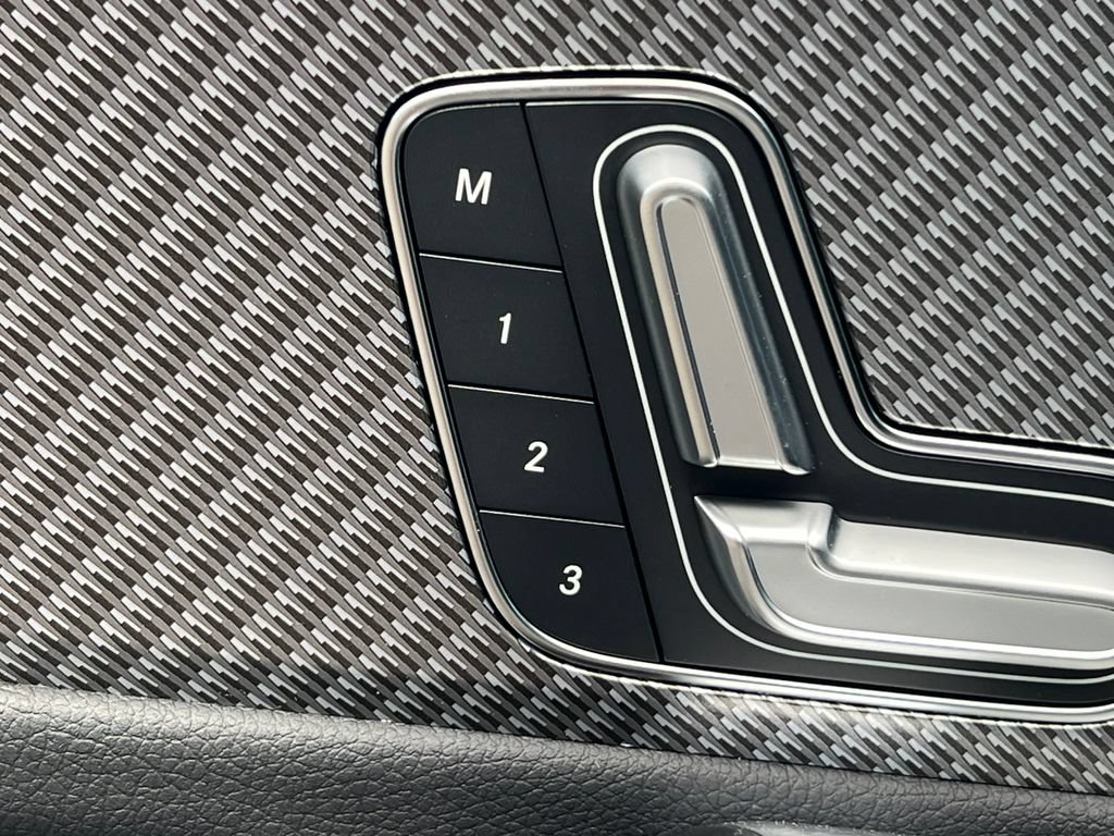 New 2025 Mercedes-Benz CLA 250 4MATIC image 14