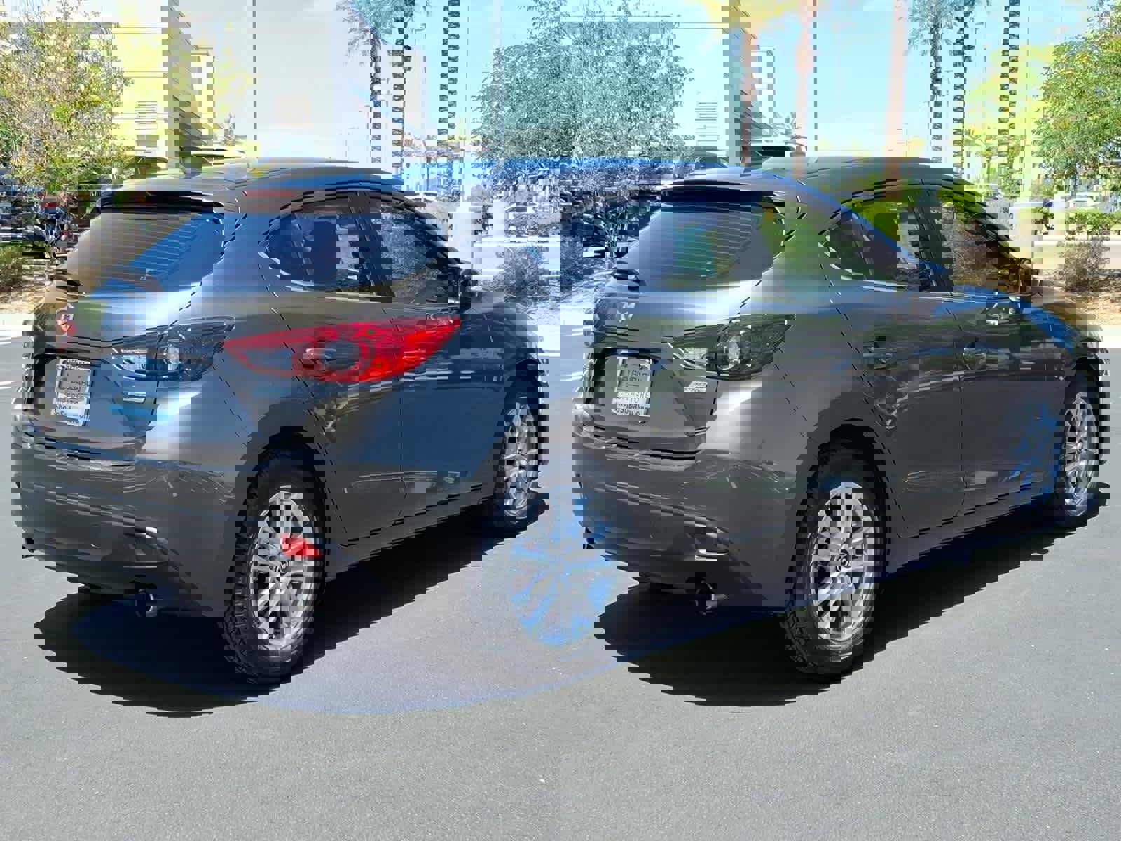 Used 2014 MAZDA MAZDA3 i Grand Touring FWD image 7