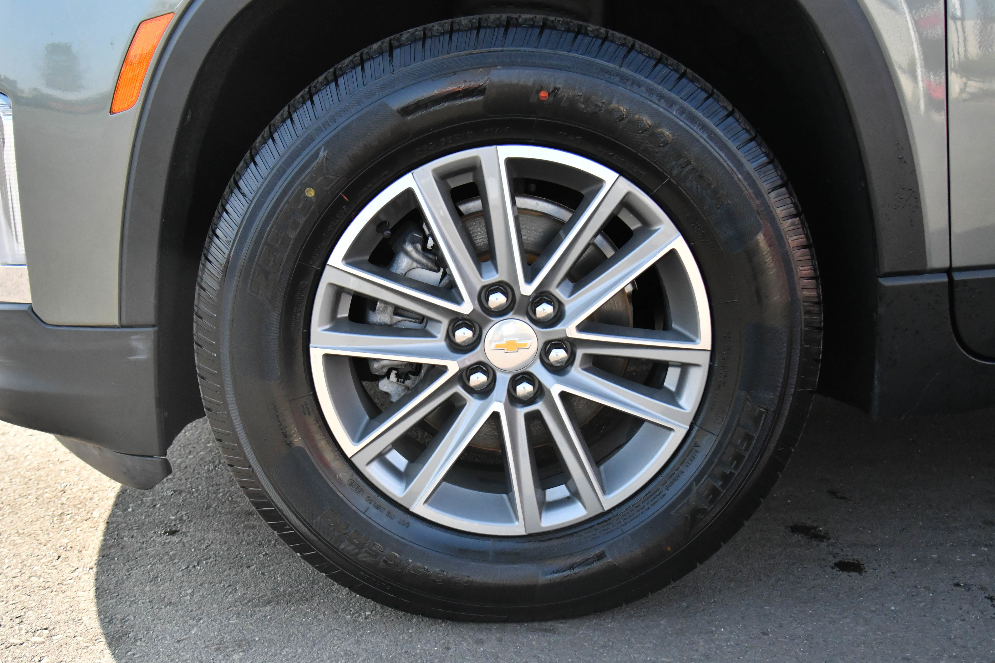 Used 2022 Chevrolet Traverse LT image 12