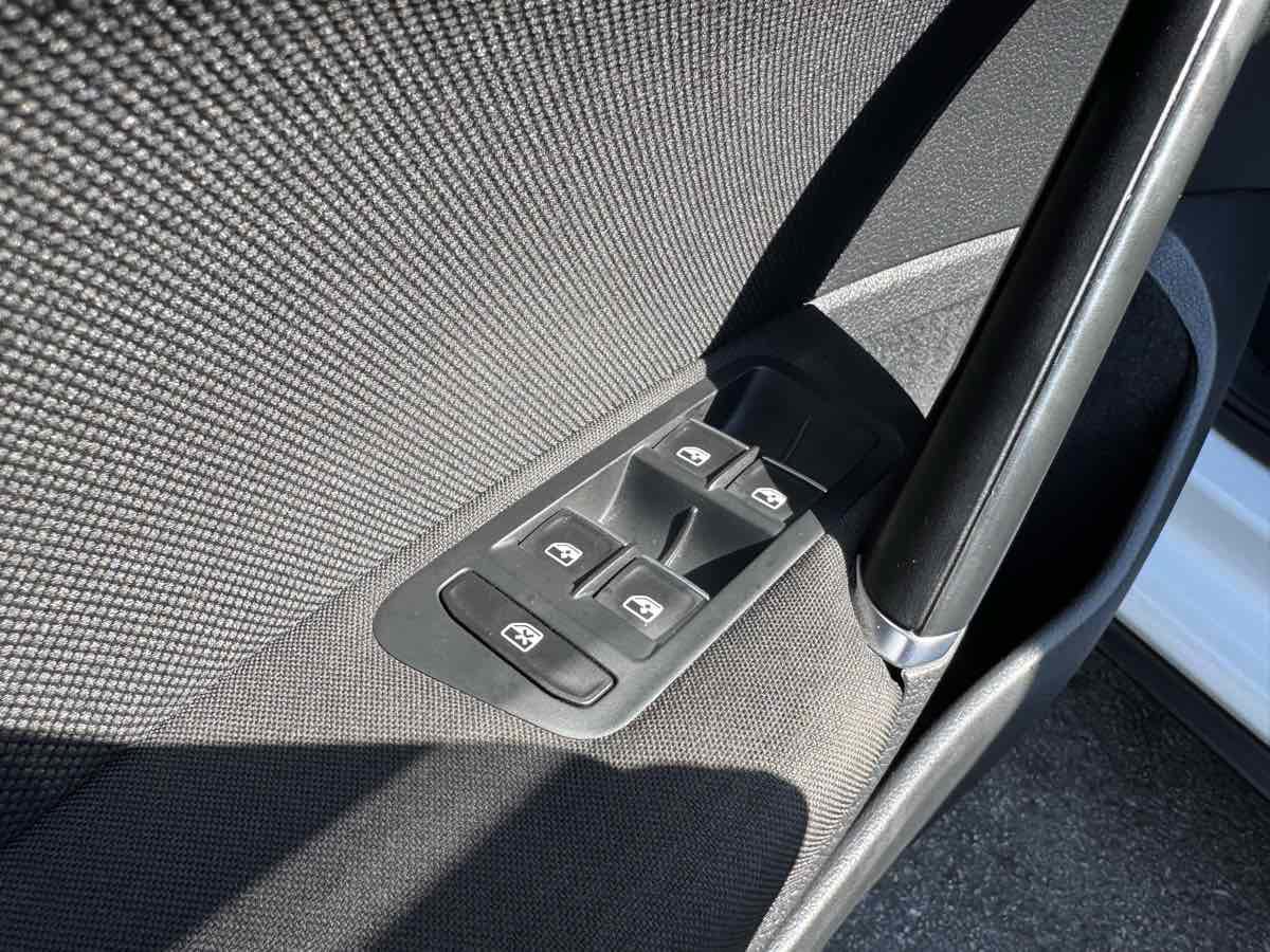 Used 2016 Volkswagen GTI S image 25