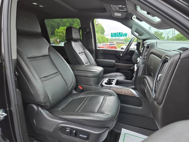 Used 2023 GMC Sierra 2500 Denali w/ Denali Black Diamond Edition AWD/4WD image 22
