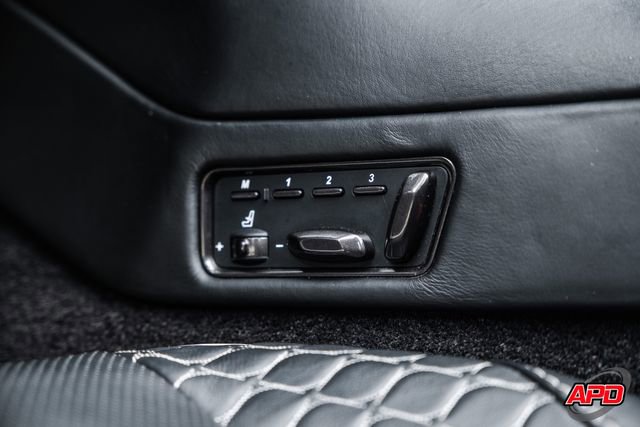 Used 2016 Aston Martin Vanquish Volante RWD image 80