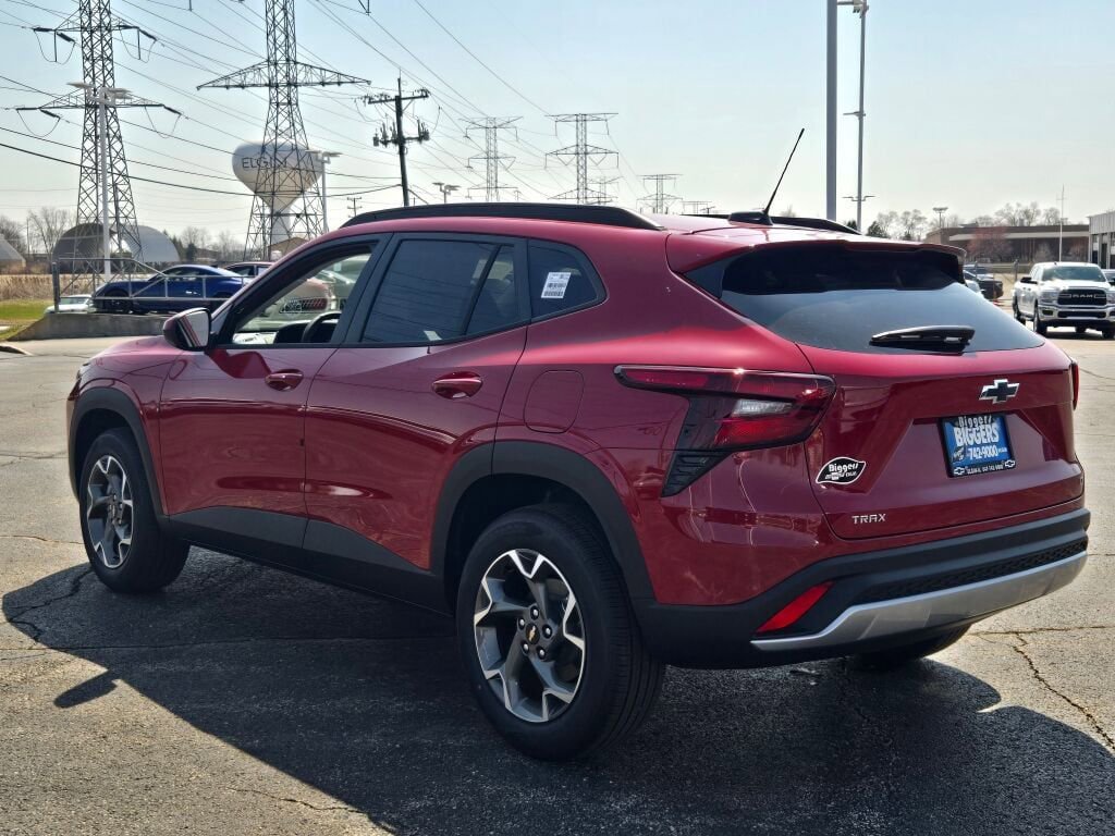 New 2026 Chevrolet Trax LT image 12