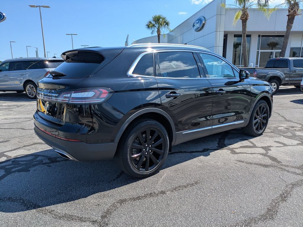 Certified 2023 Lincoln Nautilus Reserve w/ Monochromatic Package AWD/4WD image 4