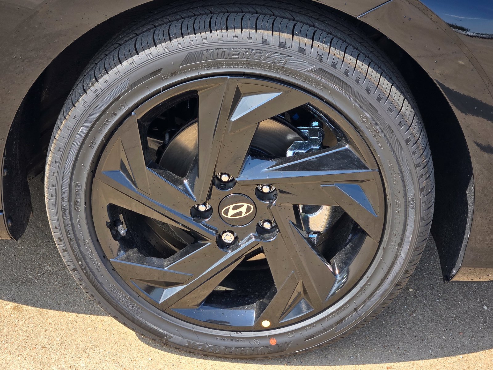 New 2026 Hyundai Elantra SEL Sport Premium FWD image 7