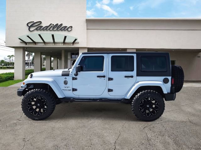 Used 2018 Jeep Wrangler Unlimited Sahara image 2