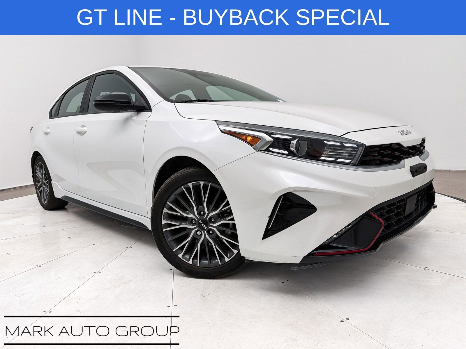 Used 2023 Kia Forte GT-Line w/ GT-Line Premium Package image 1