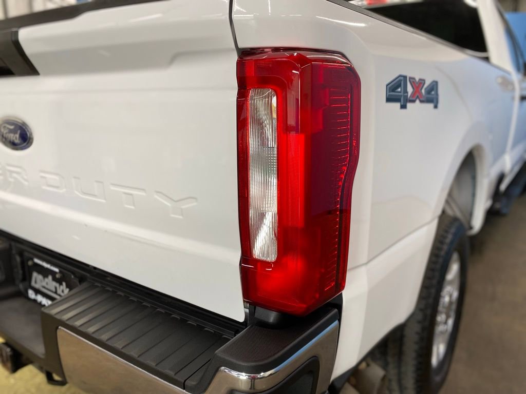 Used 2024 Ford F250 XLT image 13
