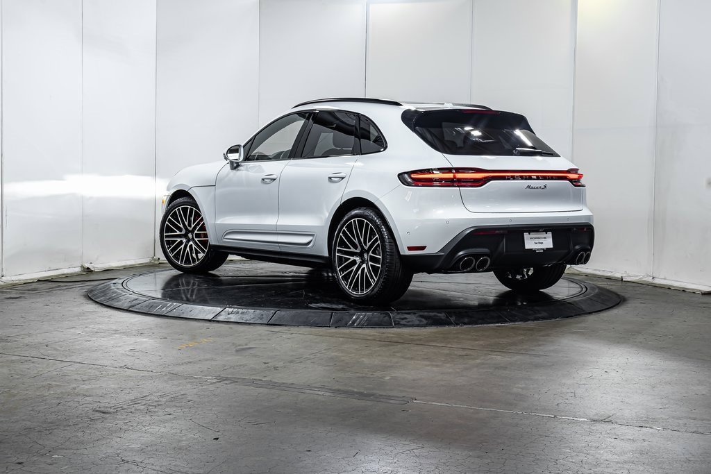 Used 2025 Porsche Macan S image 3