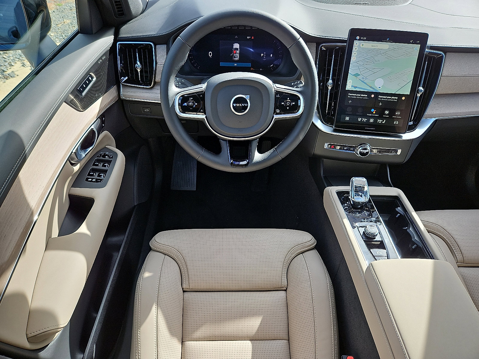 New 2026 Volvo XC90 B6 Ultra w/ Protection Package Premier image 9