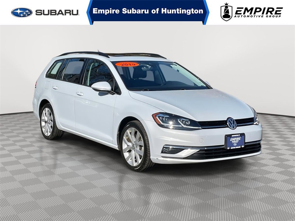 Used 2019 Volkswagen Golf SE