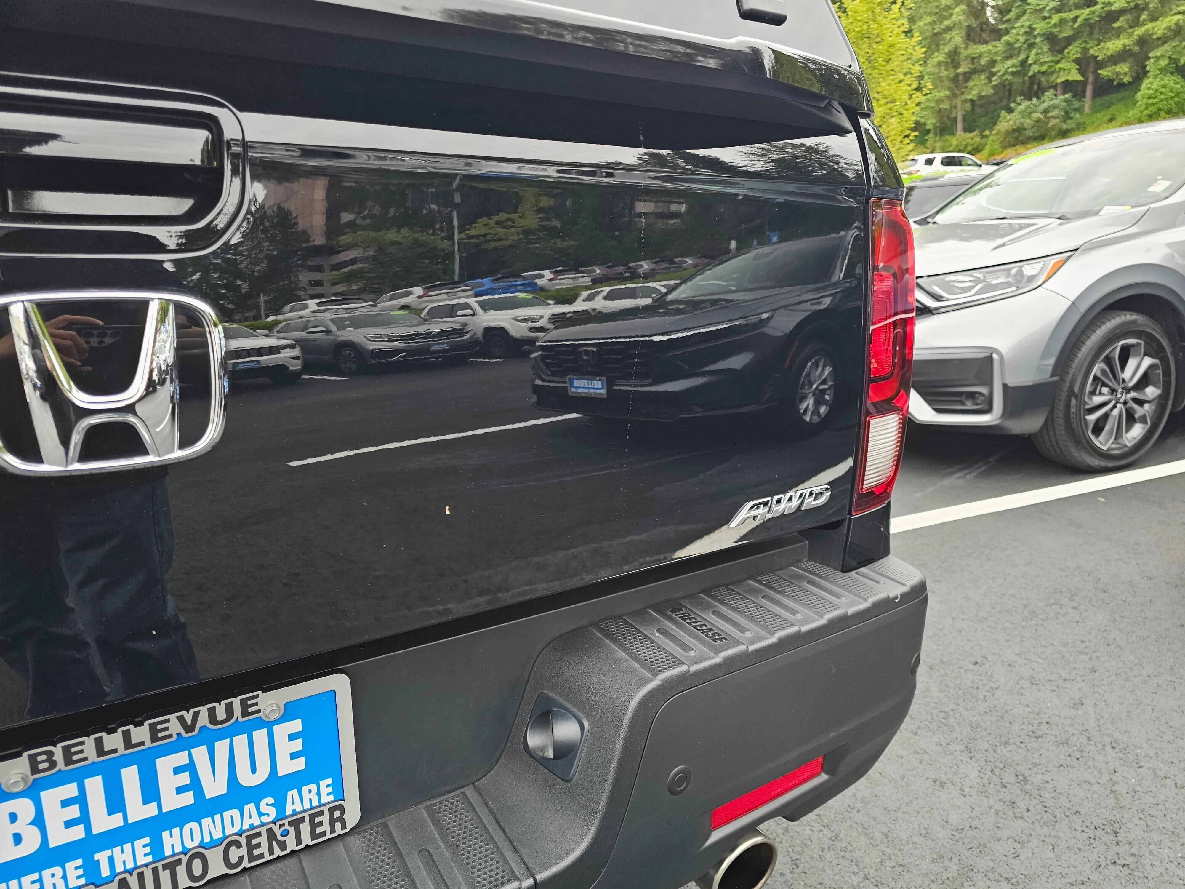 Used 2021 Honda Ridgeline Black Edition image 16