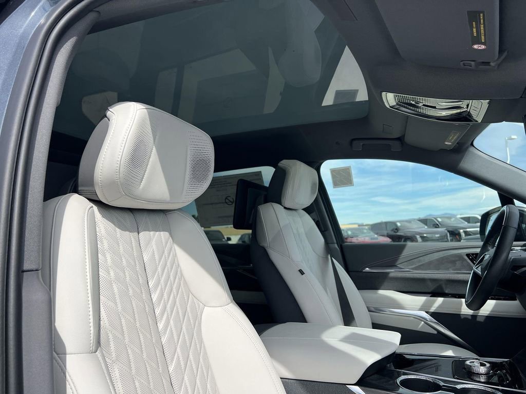 New 2026 Cadillac Escalade IQ Luxury 1 image 35