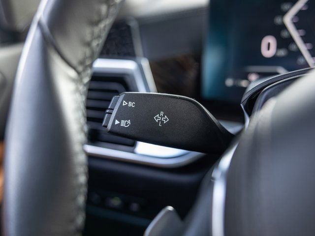 Used 2026 BMW X5 xDrive40i image 31