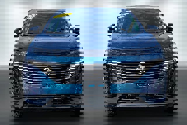 Used 2025 Nissan Murano SL image 2