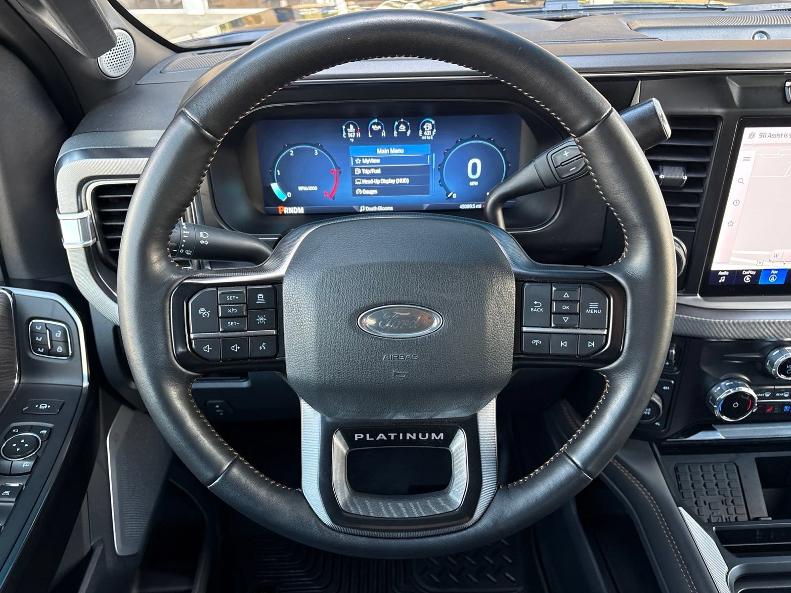 Used 2023 Ford F250 Platinum w/ FX4 Off-Road Package AWD/4WD image 35
