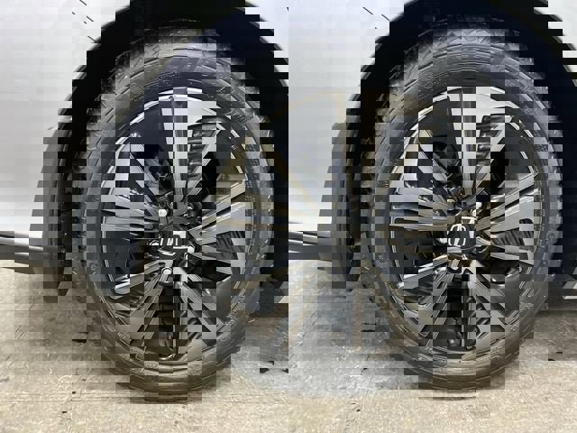 Used 2018 Honda Civic EX image 33