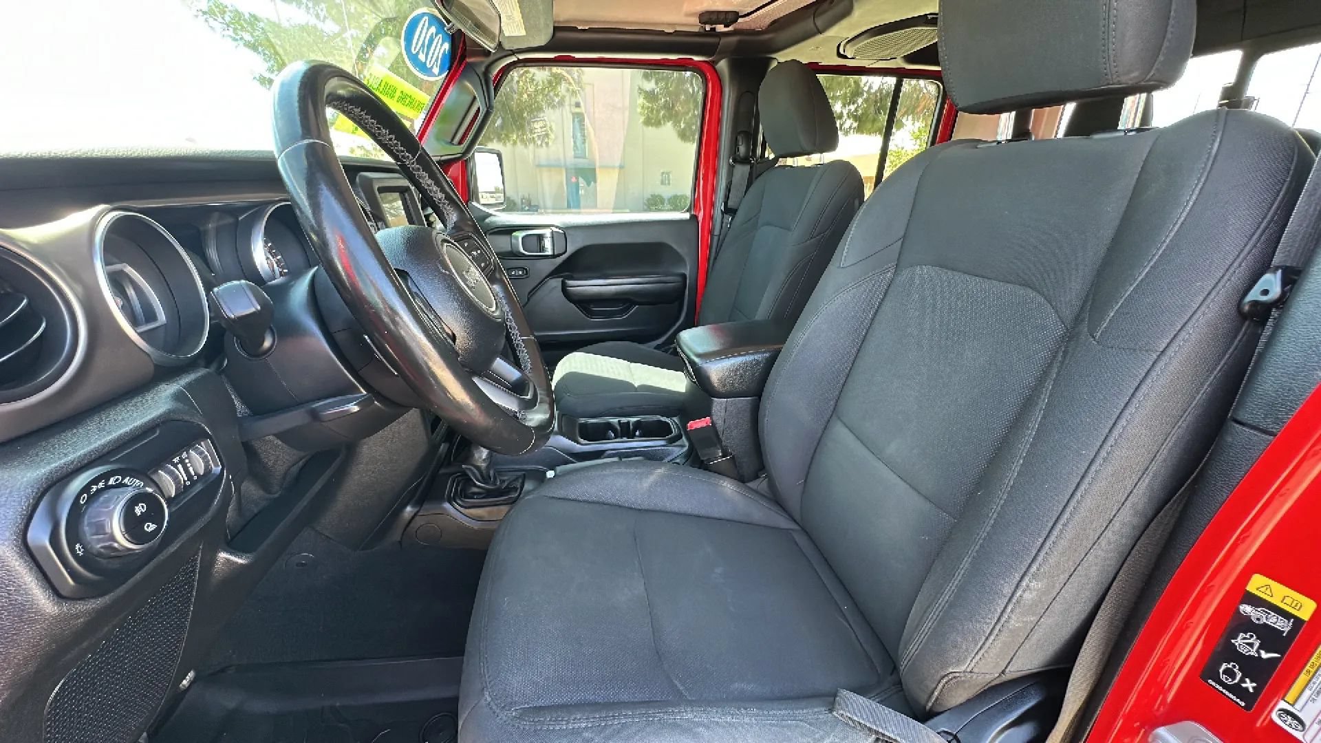 Used 2020 Jeep Gladiator Sport w/ Quick Order Package 24S AWD/4WD image 11