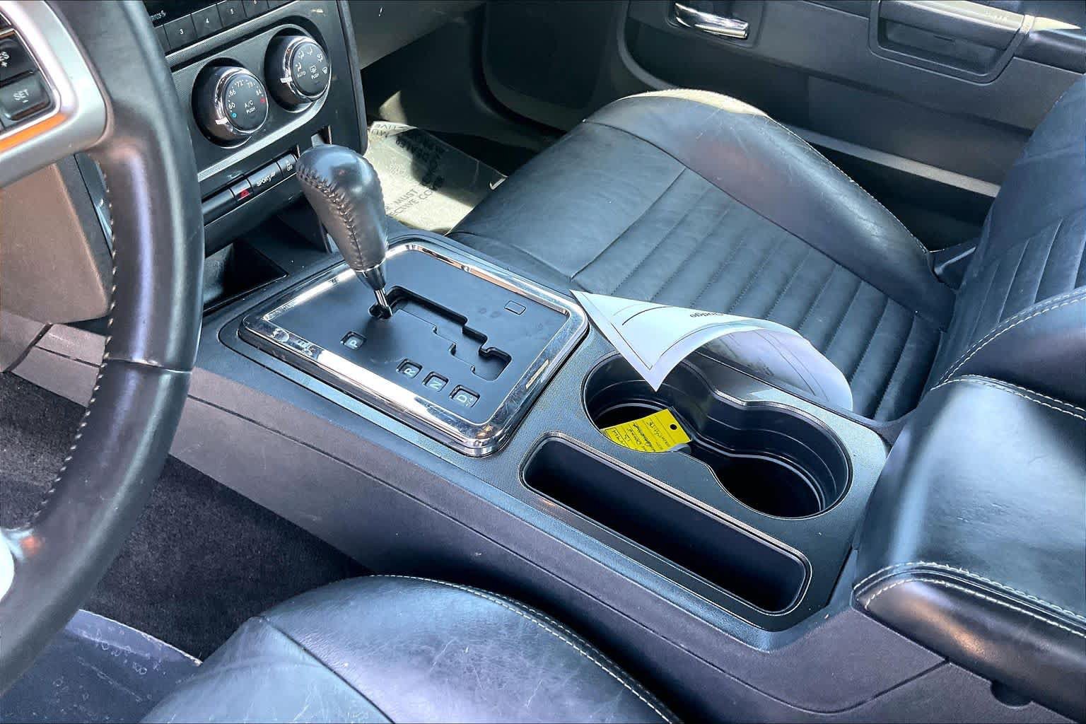 Used 2013 Dodge Challenger SXT RWD image 14