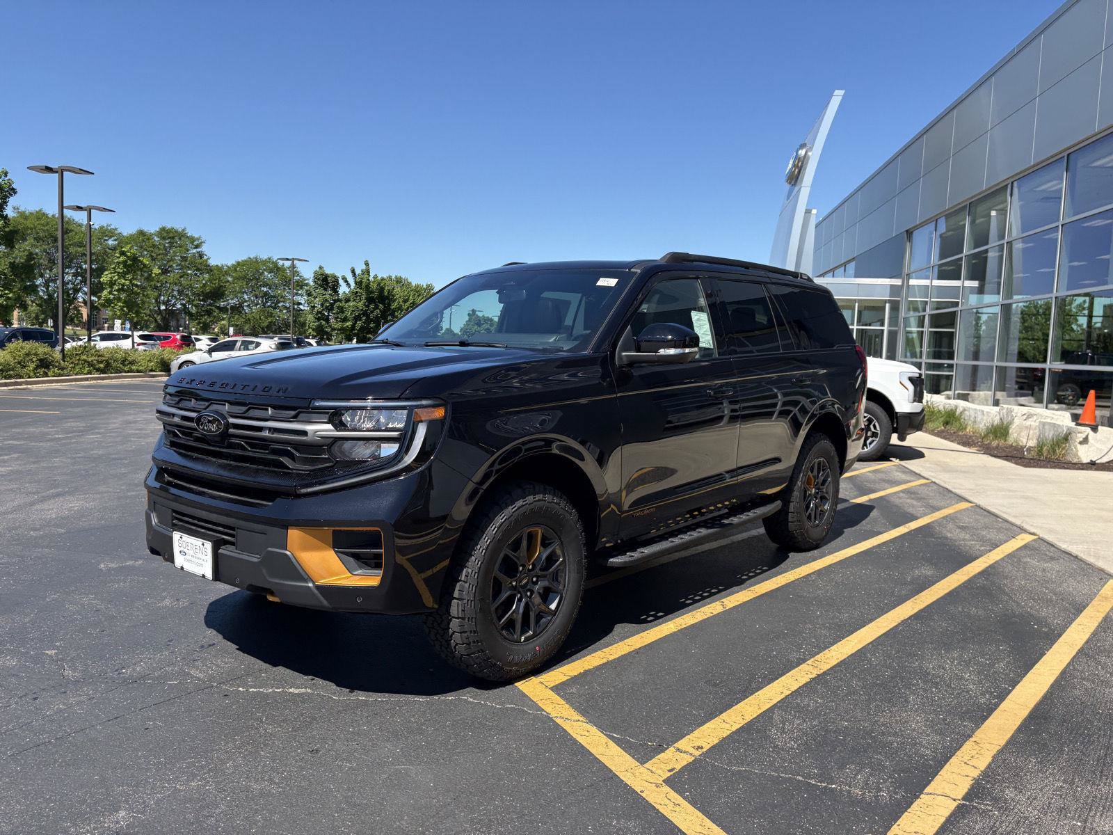 New 2026 Ford Expedition Tremor AWD/4WD image 3
