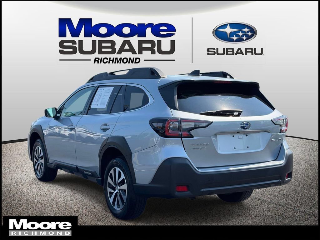 Certified 2025 Subaru Outback Premium AWD/4WD image 6