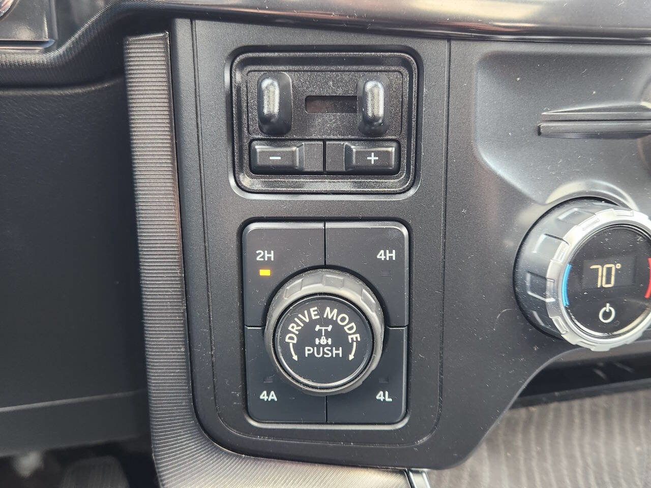 Used 2021 Ford F150 Platinum w/ Equipment Group 701A High image 26