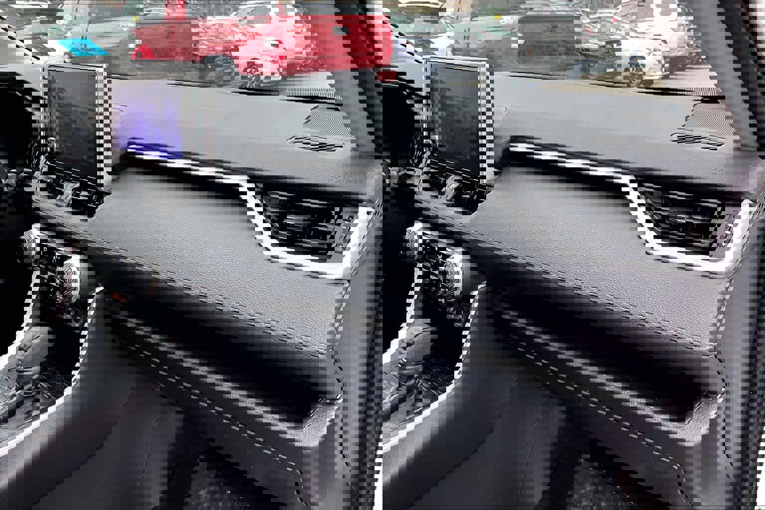 Certified 2024 Toyota RAV4 XLE w/ Convenience Package image 18