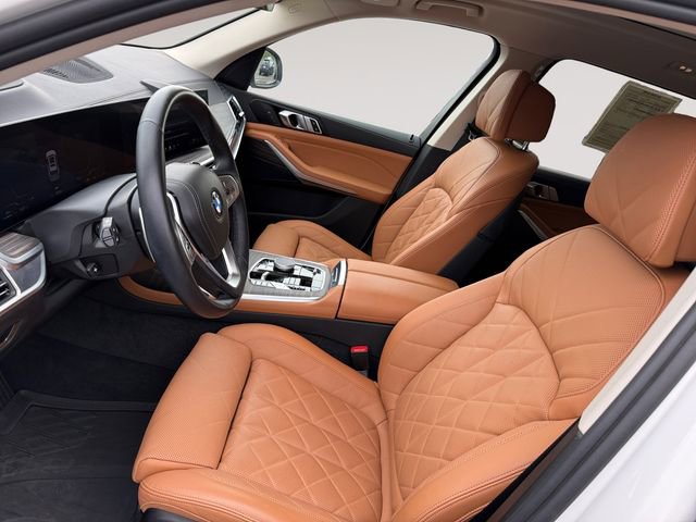 Certified 2024 BMW X7 xDrive40i w/ Climate Comfort Package AWD/4WD image 9