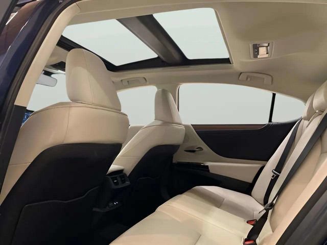 Used 2025 Lexus ES 350 w/ Premium Package FWD image 27