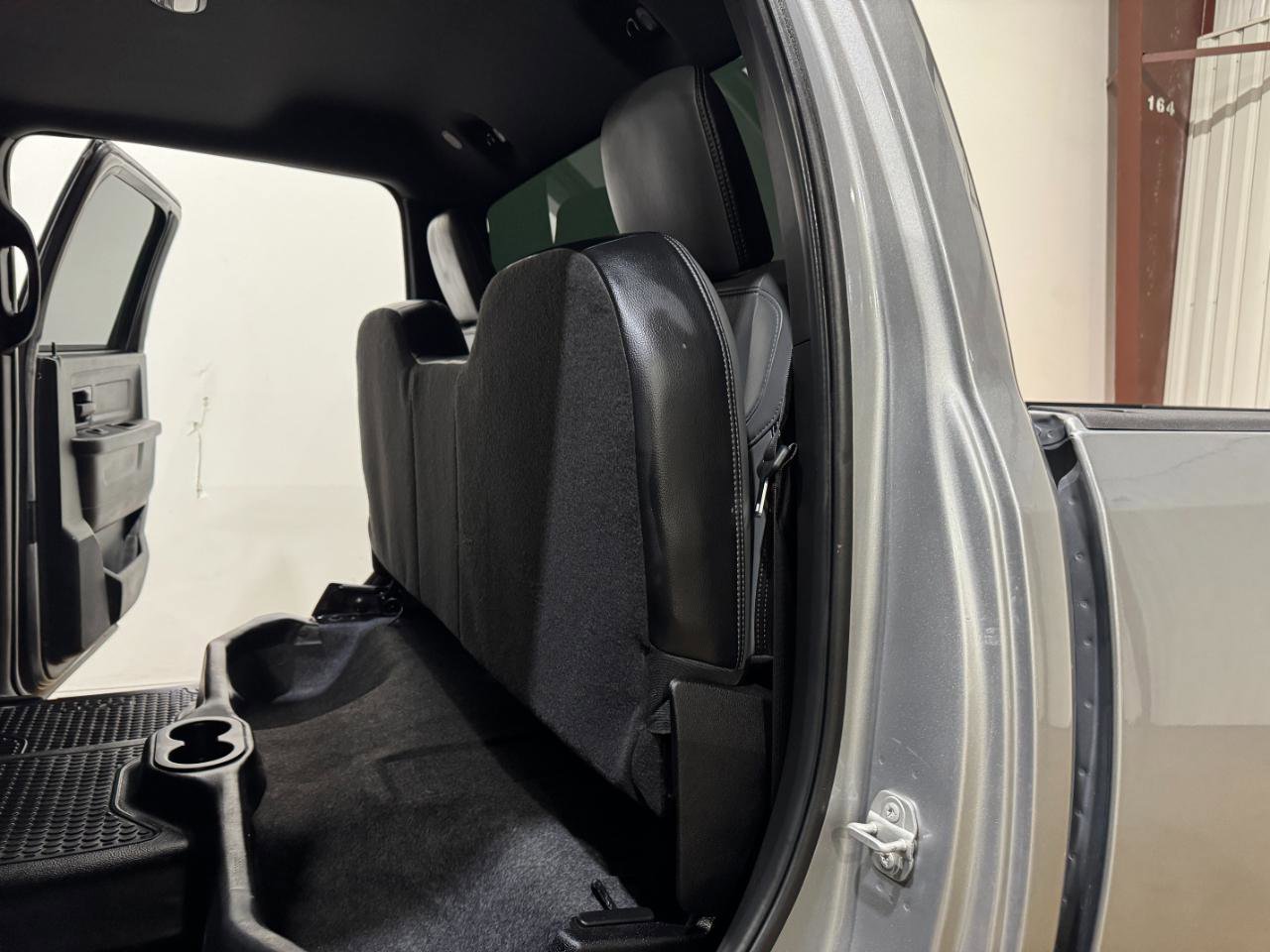 Used 2023 RAM 2500 Tradesman w/ Safety Group AWD/4WD image 19