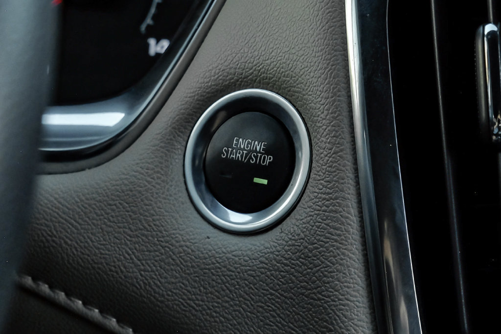 Used 2023 Chevrolet Traverse LS w/ Safety Package FWD image 24