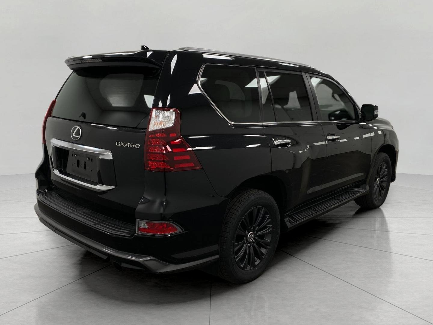 Used 2020 Lexus GX 460 Luxury w/ Luxury Sport Package image 4