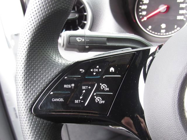 Used 2025 Mercedes-Benz Sprinter 2500 image 26