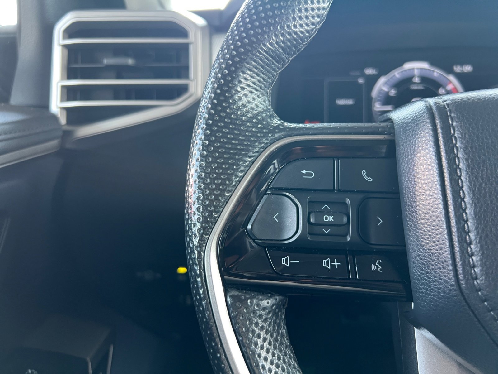 Used 2024 Toyota Tundra Limited image 20