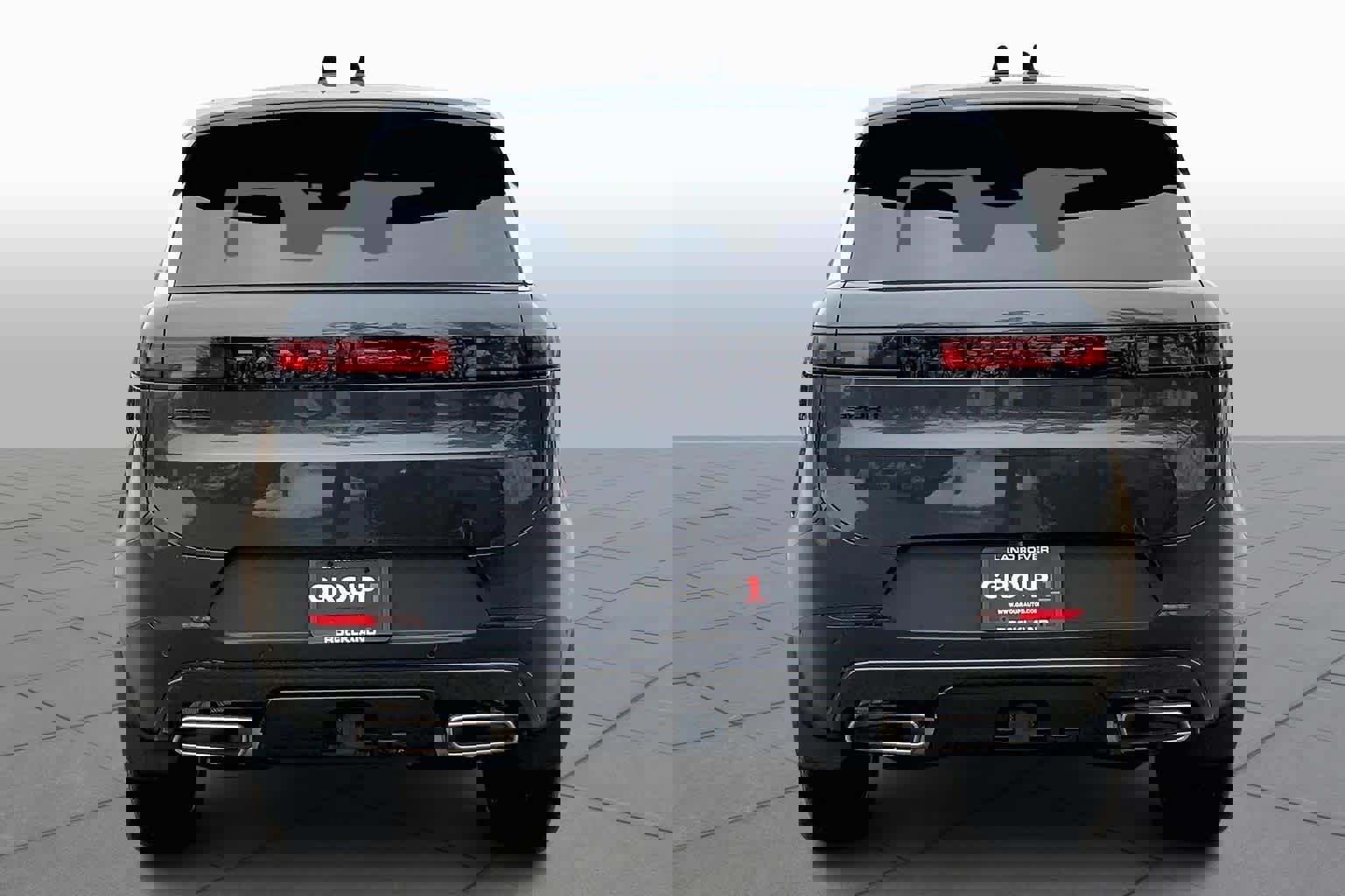 New 2026 Land Rover Range Rover Sport SE image 4