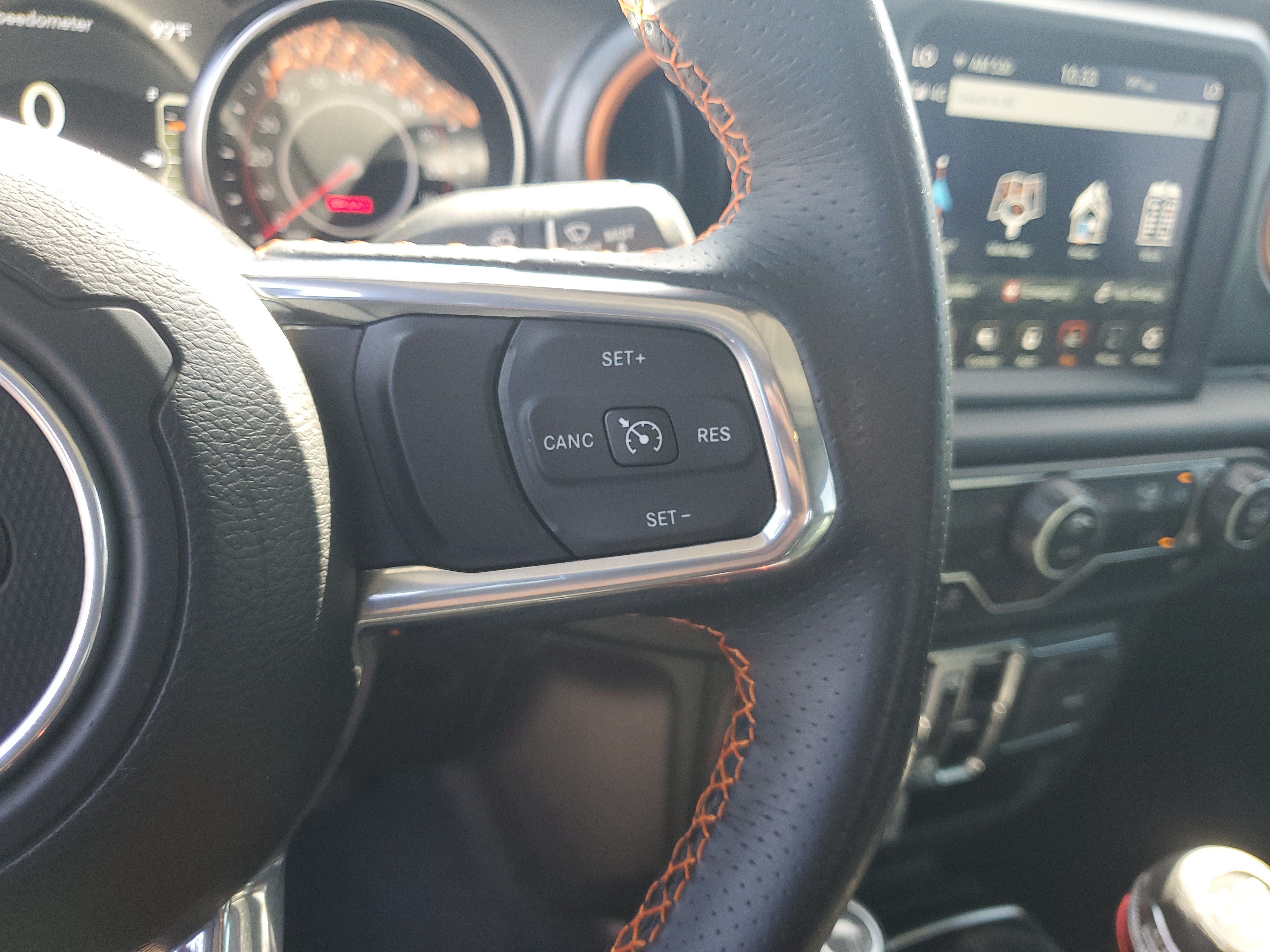 Used 2022 Jeep Gladiator Mojave AWD/4WD image 16