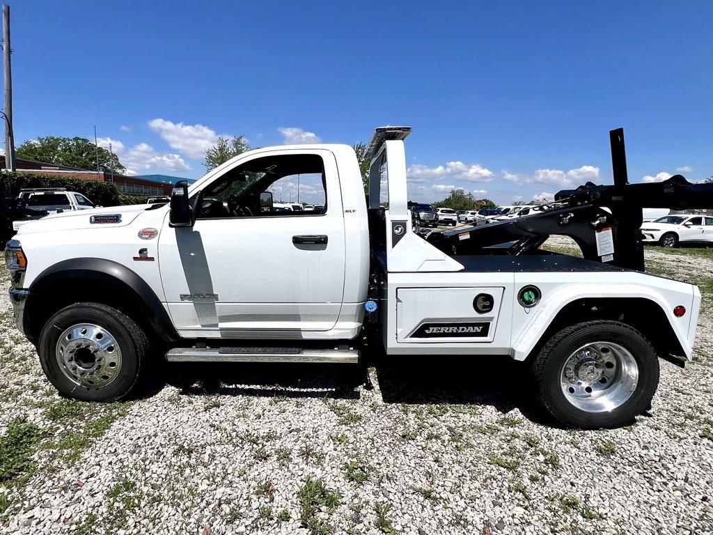 New 2024 RAM 4500 SLT w/ Quick Order Package 2YG SLT image 5