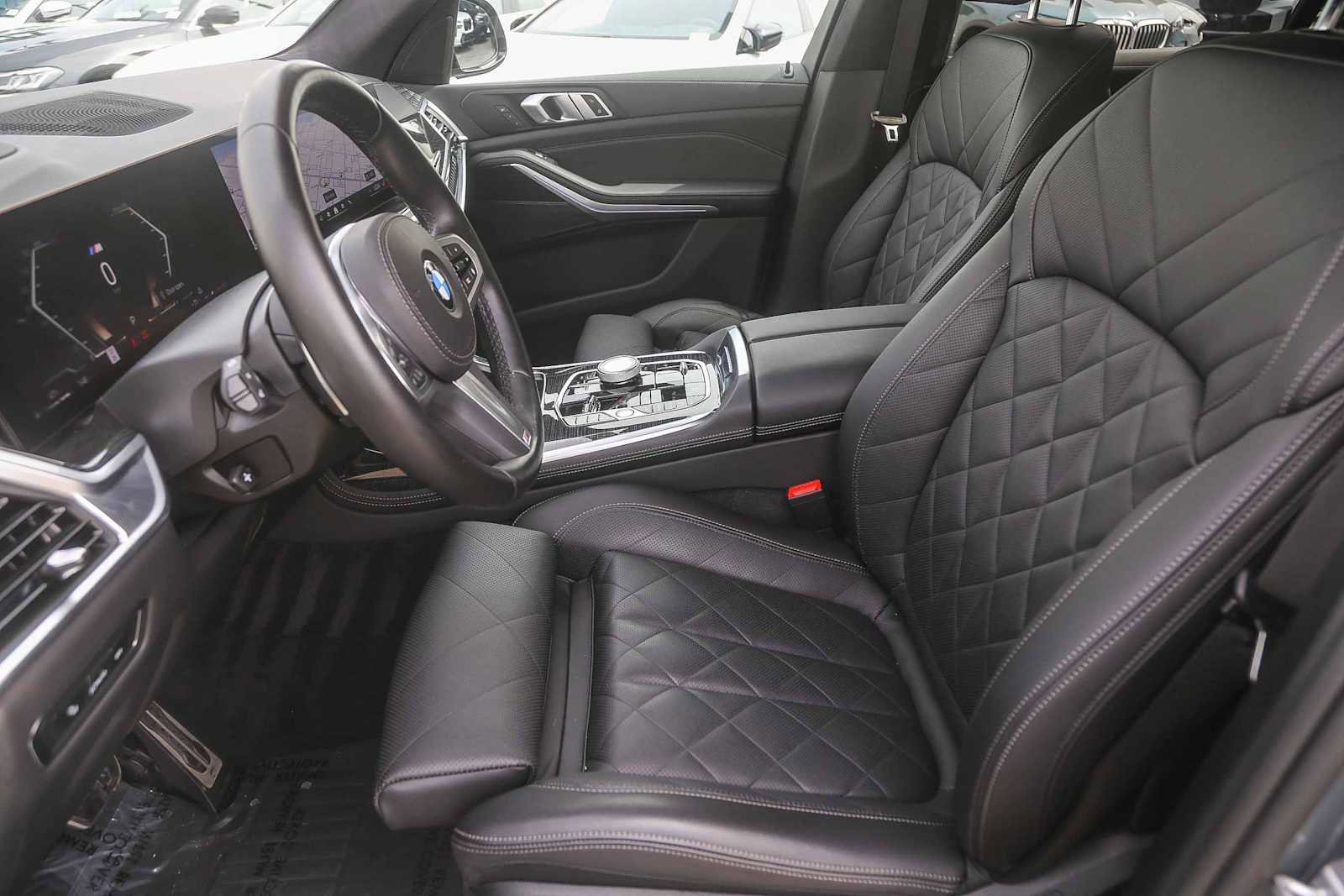 Certified 2024 BMW X7 xDrive40i w/ M Sport Package image 14