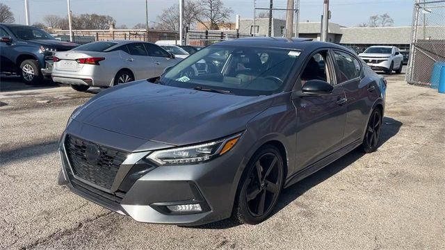 Used 2022 Nissan Sentra SR w/ SR Premium Package image 25