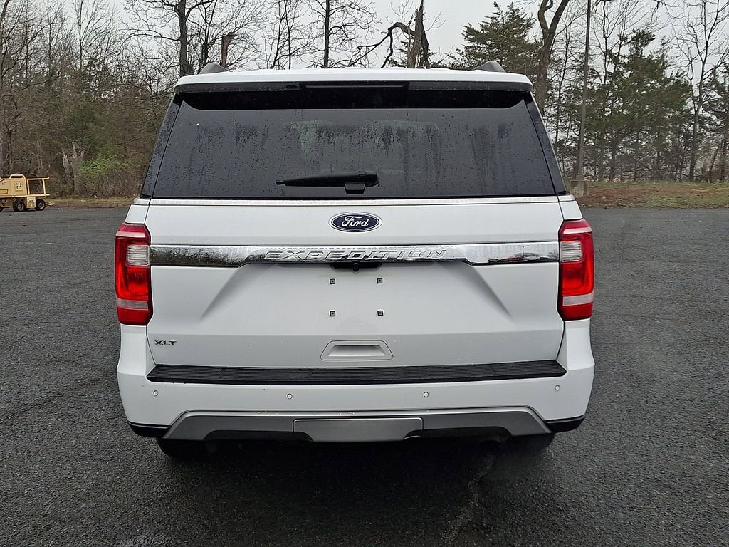 Used 2019 Ford Expedition XLT w/ Equipment Group 202A image 8