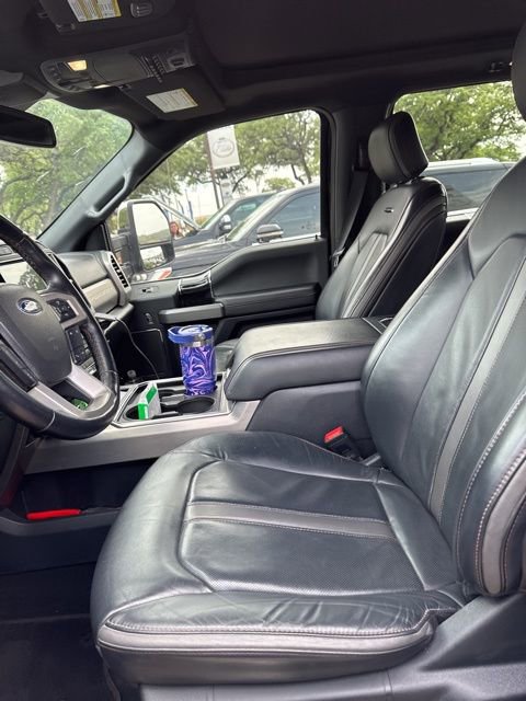 Used 2022 Ford F350 Platinum w/ FX4 Off-Road Package image 7